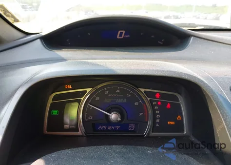 2010 Honda Civic Hybrid из США, поврежденный, VIN JHMFA3F21AS000837